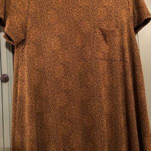 Sold...LULAROE Carly mustard & Black Geometric XL